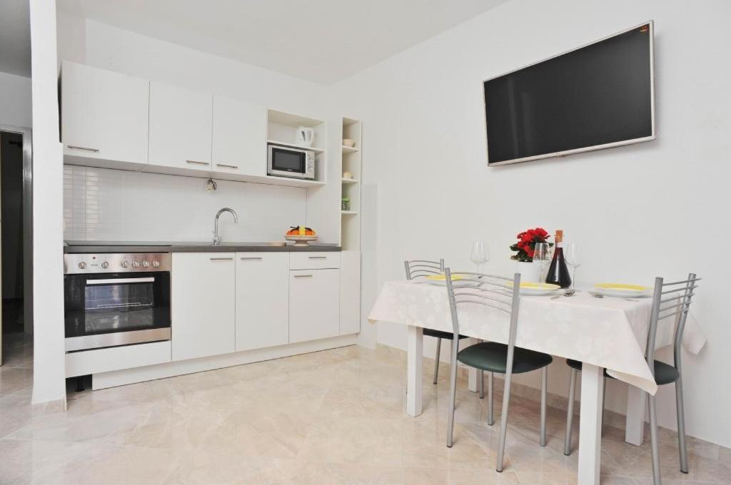 Apartments Lenka Sutivan Δωμάτιο φωτογραφία